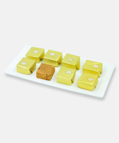 Besan Barfi  Sweets 500 Gm