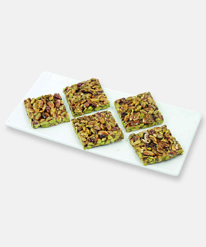 Stevia Pista Chikki Sweets 500 Gm