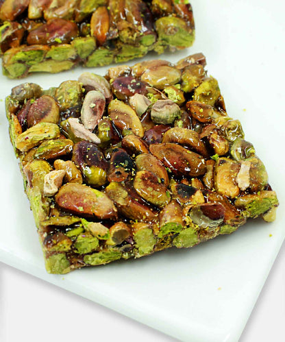 Stevia Pista Chikki Sweets 500 Gm